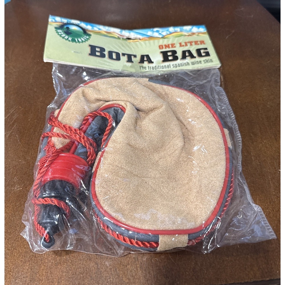 Coghlan's Bota Bag No. 8950 Made in Spain 1 Liter (32oz) - NEW in Package